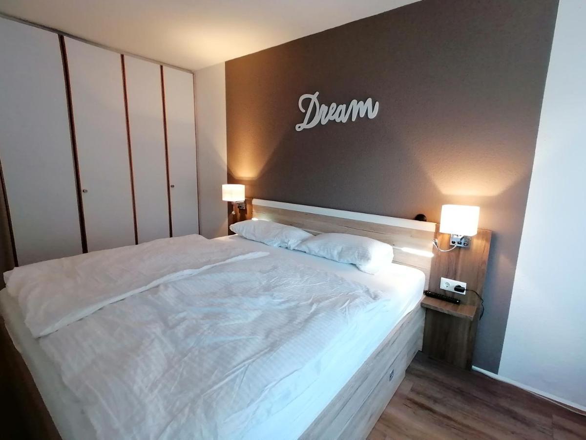 Ferienwohnung Am Schluchsee Mit Balkon & Pool Bagian luar foto
