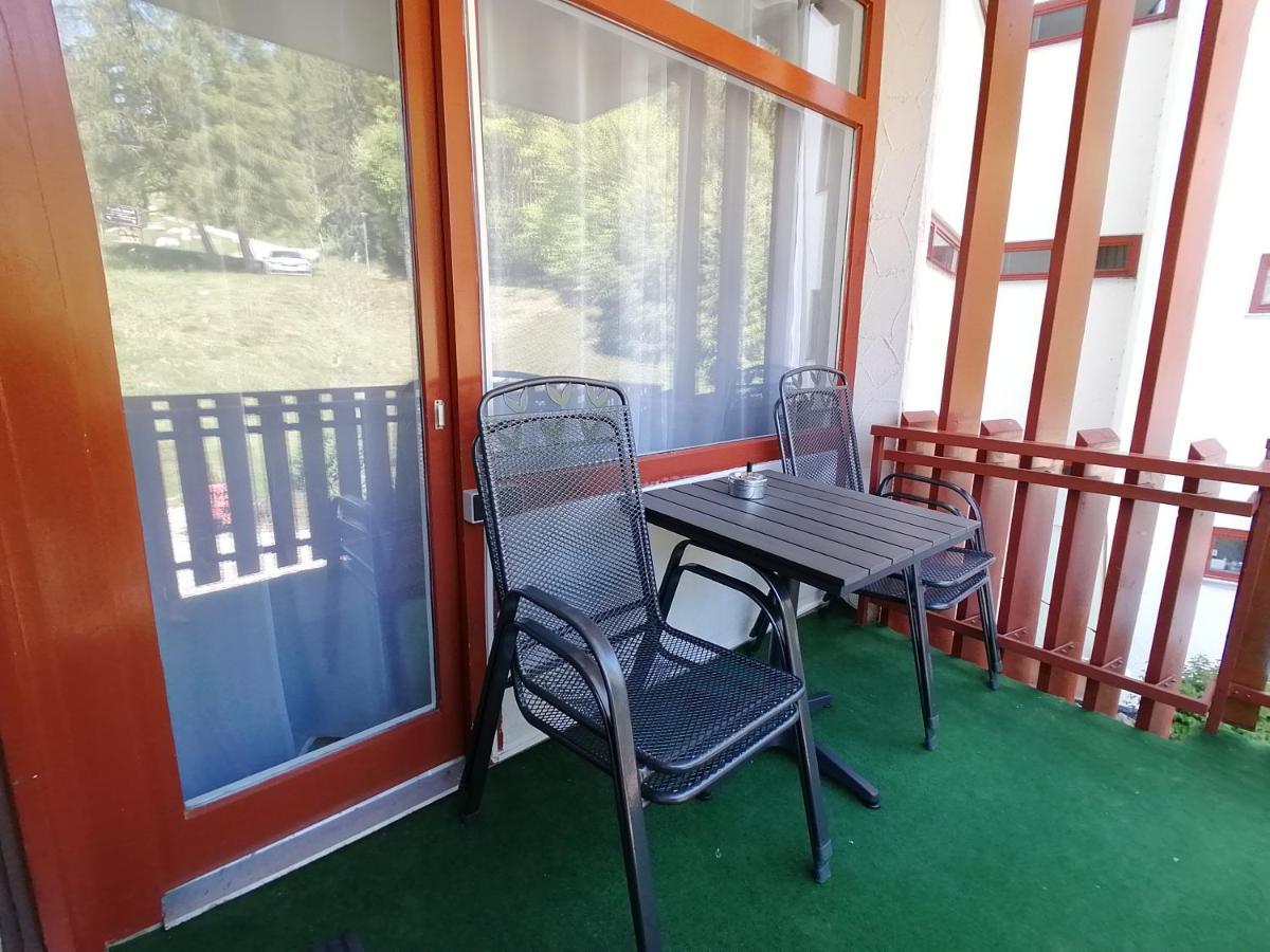 Ferienwohnung Am Schluchsee Mit Balkon & Pool Bagian luar foto
