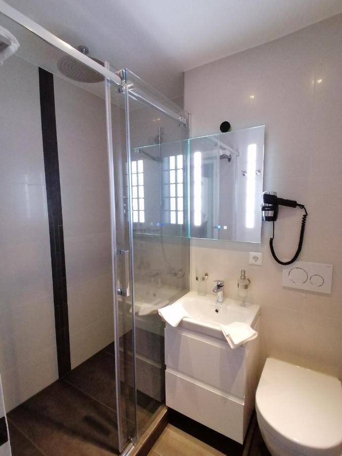 Ferienwohnung Am Schluchsee Mit Balkon & Pool Bagian luar foto
